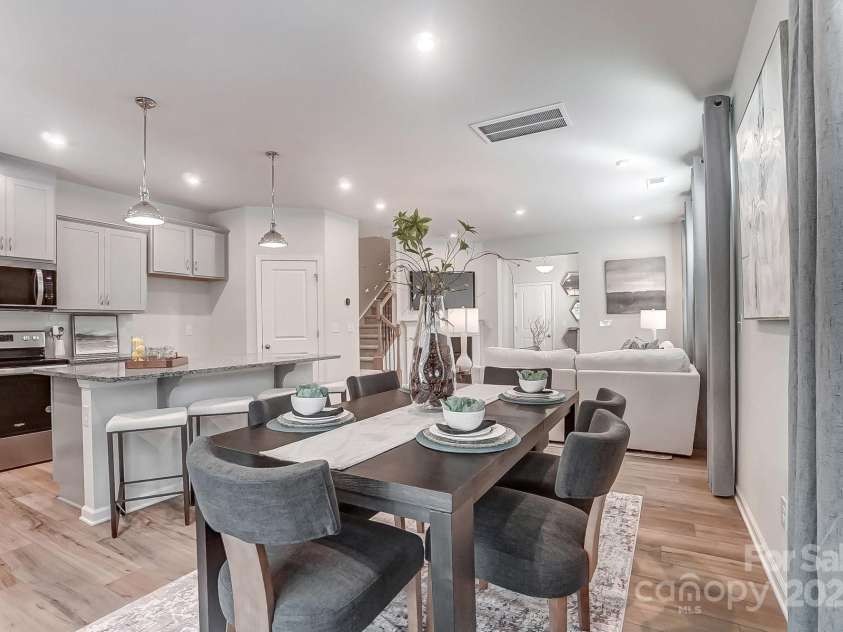 624 Cassidy Court, Clover, SC 29710.  MLS# CAR4218947, YatesRealty ID 23208. 