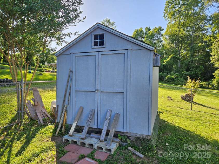 1982 Conley Road, Morganton, NC 28655.  MLS# CAR4275610, YatesRealty ID 23209. 