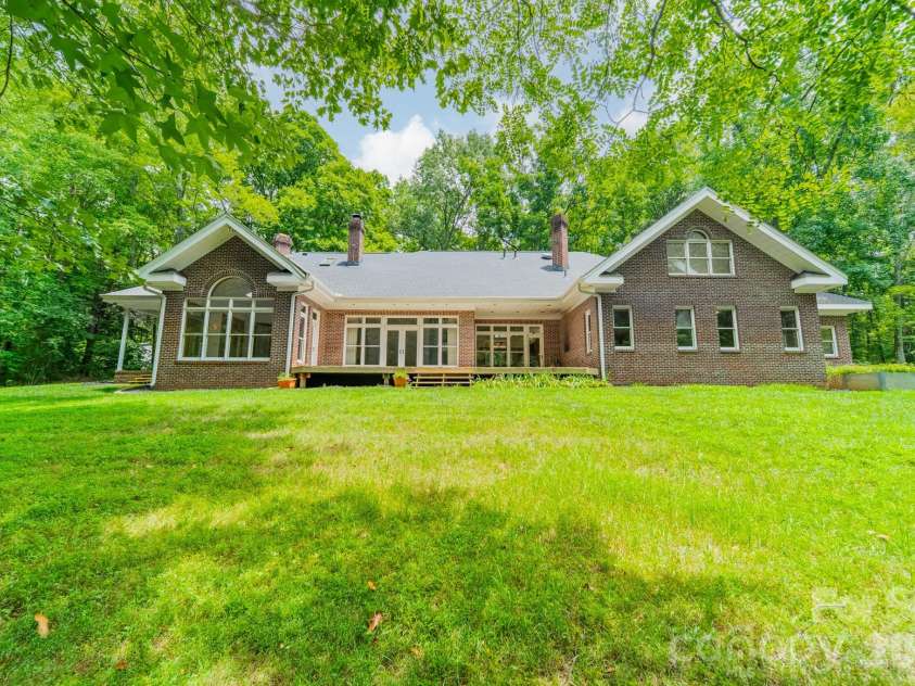 253 Highway 161 None, Clover, SC 29710.  MLS# CAR4383330, YatesRealty ID 23209. 