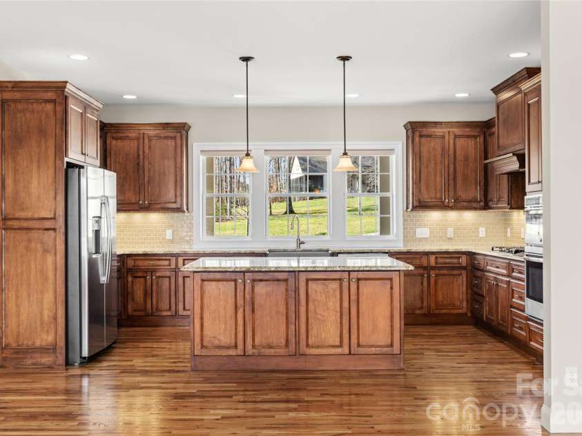 490 Mapleton Lane, Columbus, NC 28722.  MLS# CAR4346463, YatesRealty ID 2321. 