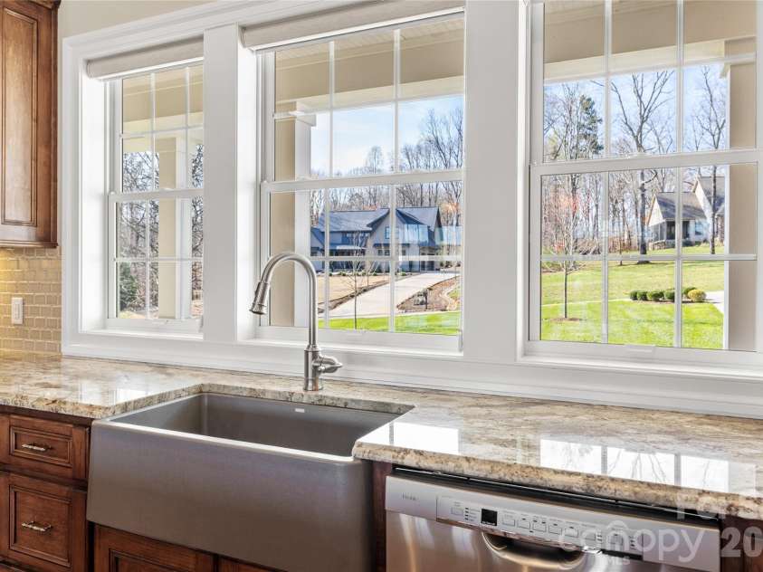 490 Mapleton Lane, Columbus, NC 28722.  MLS# CAR4346463, YatesRealty ID 2321. 