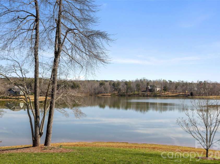 490 Mapleton Lane, Columbus, NC 28722.  MLS# CAR4346463, YatesRealty ID 2321. 