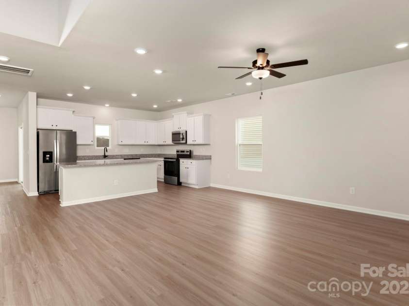 7016 Jerimoth Drive, Charlotte, NC 28215.  MLS# CAR4235770, YatesRealty ID 2321. Digital image similar