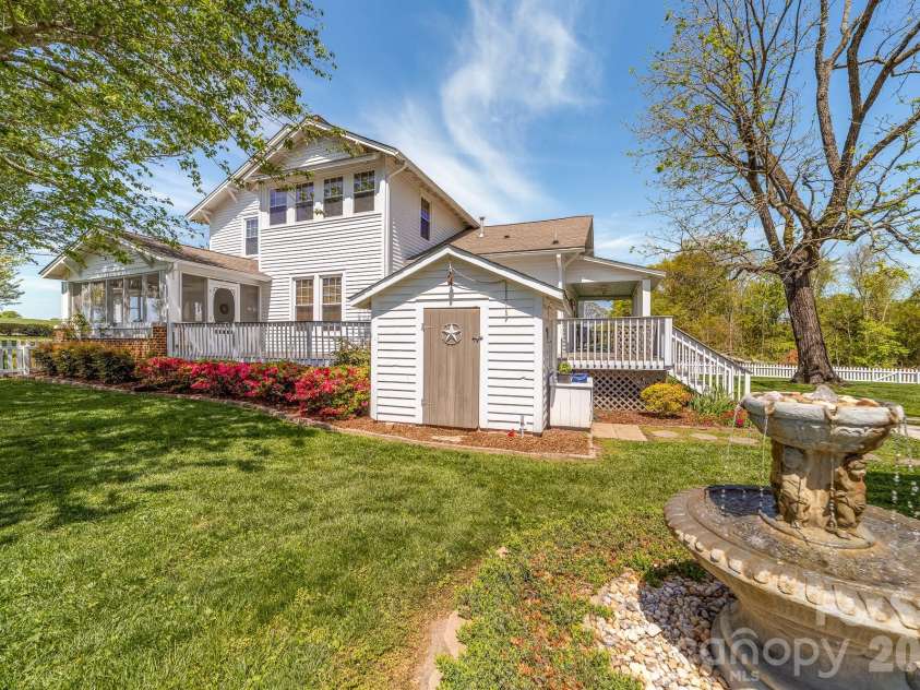 2022 Chatfield Road, Shelby, NC 28150.  MLS# CAR4368716, YatesRealty ID 23210. 