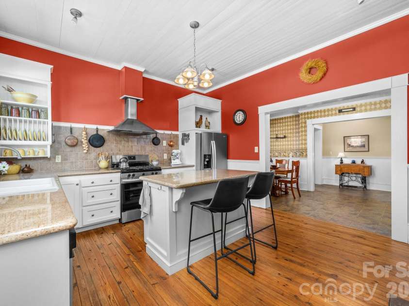 2022 Chatfield Road, Shelby, NC 28150.  MLS# CAR4368716, YatesRealty ID 23210. 