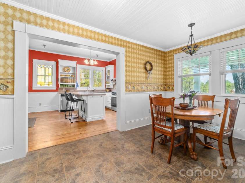 2022 Chatfield Road, Shelby, NC 28150.  MLS# CAR4368716, YatesRealty ID 23210. 