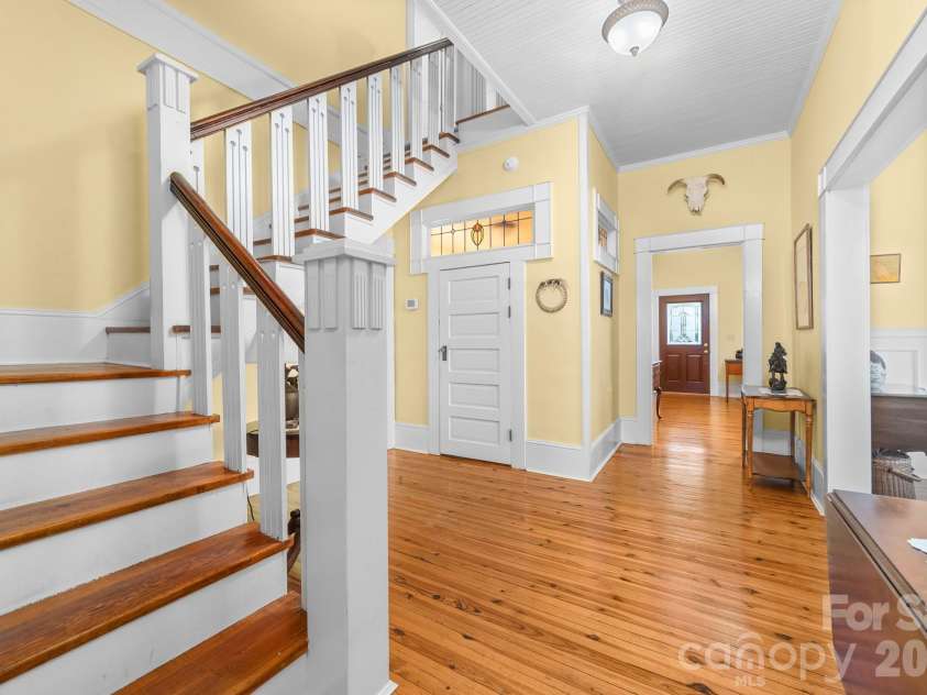 2022 Chatfield Road, Shelby, NC 28150.  MLS# CAR4368716, YatesRealty ID 23210. 