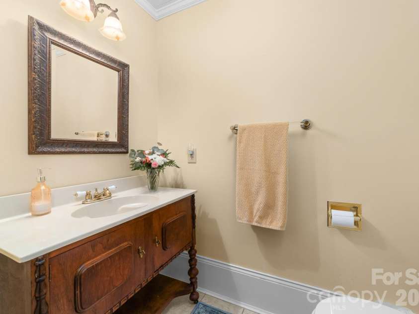 2022 Chatfield Road, Shelby, NC 28150.  MLS# CAR4368716, YatesRealty ID 23210. 