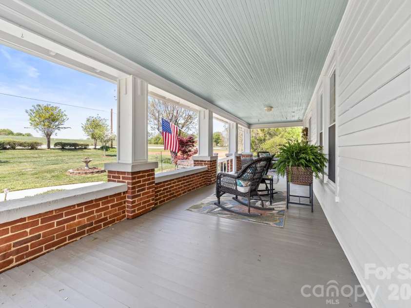 2022 Chatfield Road, Shelby, NC 28150.  MLS# CAR4368716, YatesRealty ID 23210. 