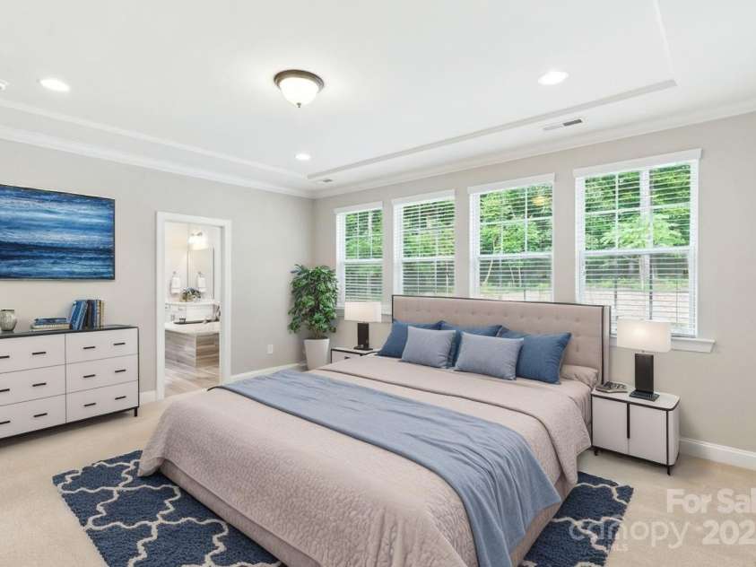 11216 Preservation Lane, Charlotte, NC 28278.  MLS# CAR4291378, YatesRealty ID 23213. 