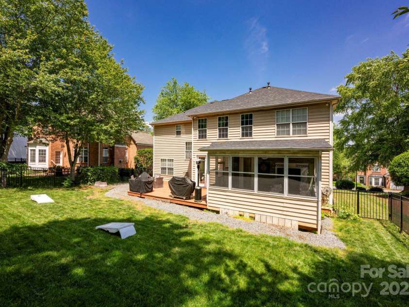 12416 Kane Alexander Drive, Huntersville, NC 28078.  MLS# CAR4258818, YatesRealty ID 23214. 