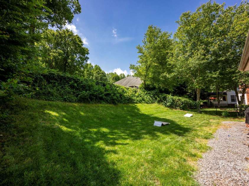 12416 Kane Alexander Drive, Huntersville, NC 28078.  MLS# CAR4258818, YatesRealty ID 23214. 
