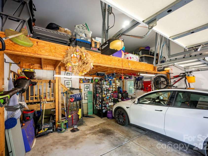 12416 Kane Alexander Drive, Huntersville, NC 28078.  MLS# CAR4258818, YatesRealty ID 23214. 