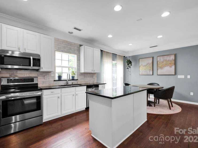 12416 Kane Alexander Drive, Huntersville, NC 28078.  MLS# CAR4258818, YatesRealty ID 23214. 