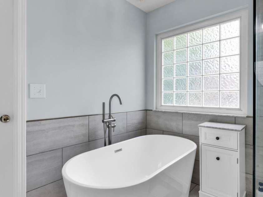 12416 Kane Alexander Drive, Huntersville, NC 28078.  MLS# CAR4258818, YatesRealty ID 23214. 