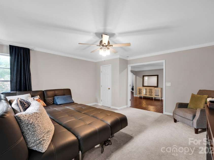 12416 Kane Alexander Drive, Huntersville, NC 28078.  MLS# CAR4258818, YatesRealty ID 23214. 