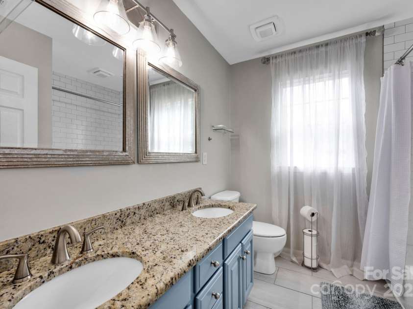 12416 Kane Alexander Drive, Huntersville, NC 28078.  MLS# CAR4258818, YatesRealty ID 23214. 