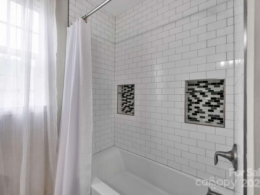 12416 Kane Alexander Drive, Huntersville, NC 28078.  MLS# CAR4258818, YatesRealty ID 23214. 