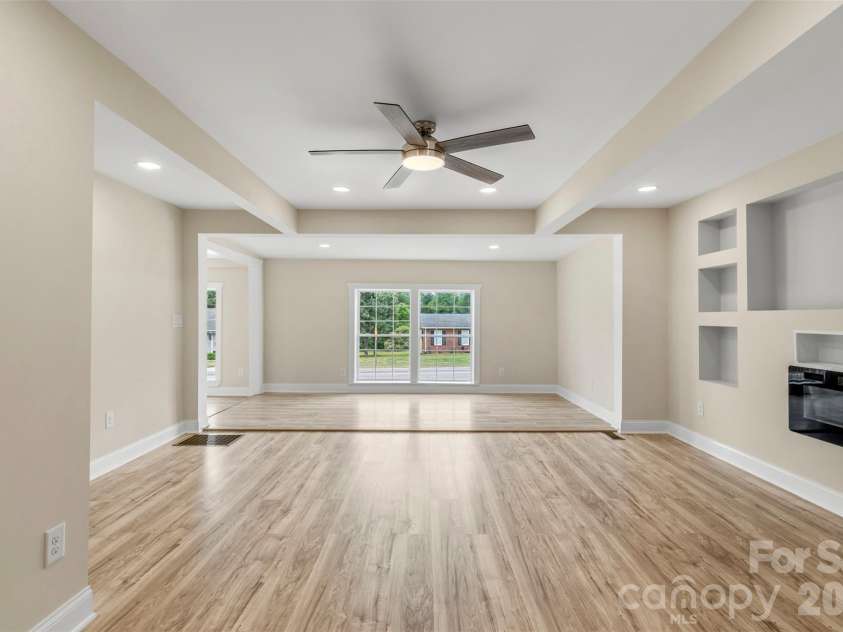 2480 Artz Road, Salisbury, NC 28146.  MLS# CAR4376858, YatesRealty ID 23214. 