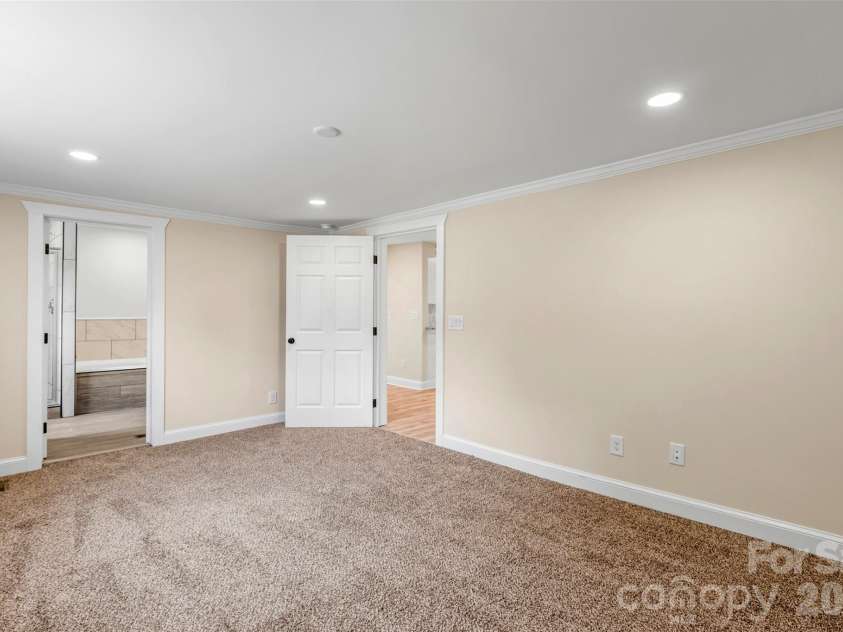 2480 Artz Road, Salisbury, NC 28146.  MLS# CAR4376858, YatesRealty ID 23214. 