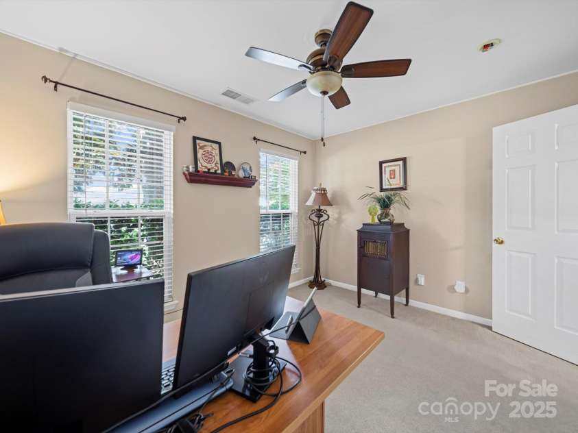 11909 Creek Turn Drive, Charlotte, NC 28278.  MLS# CAR4267264, YatesRealty ID 23216. 