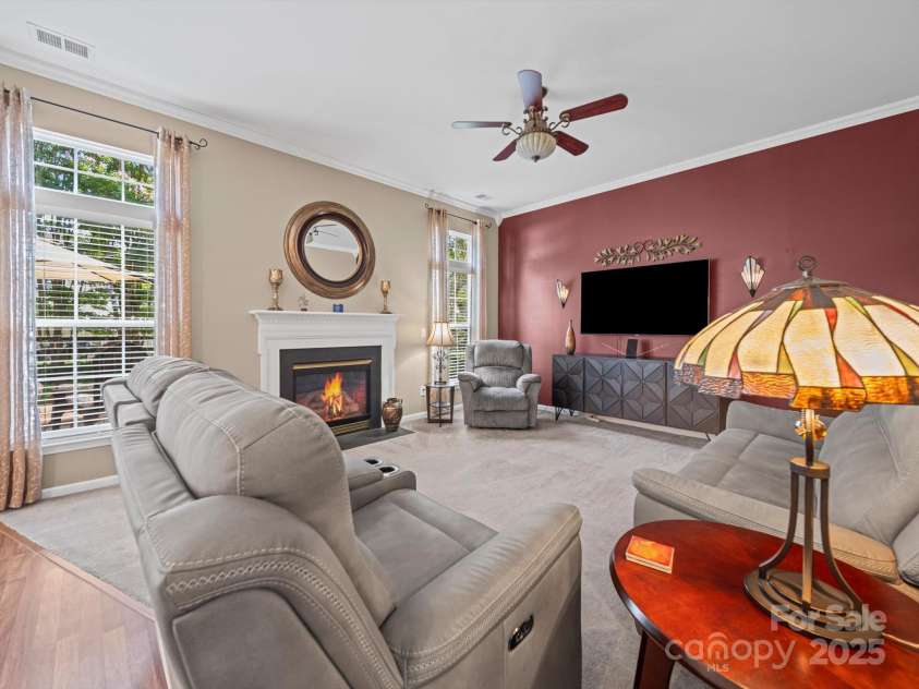 11909 Creek Turn Drive, Charlotte, NC 28278.  MLS# CAR4267264, YatesRealty ID 23216. 