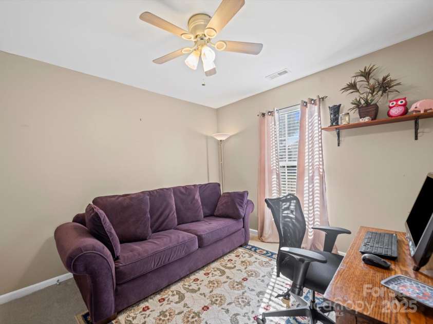 11909 Creek Turn Drive, Charlotte, NC 28278.  MLS# CAR4267264, YatesRealty ID 23216. Second Bedroom