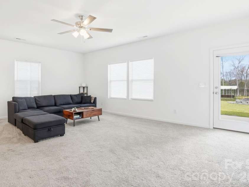 275 Redondo Drive, Wingate, NC 28174.  MLS# CAR4358477, YatesRealty ID 23217. Large Living Room