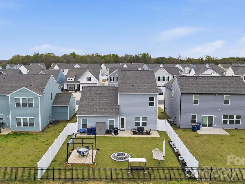275 Redondo Drive, Wingate, NC 28174.  MLS# CAR4358477, YatesRealty ID 23217. Privacy Fence Both Sides