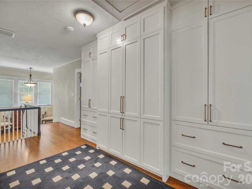 128 Colonial Drive, Salisbury, NC 28144.  MLS# CAR4381051, YatesRealty ID 23218. 