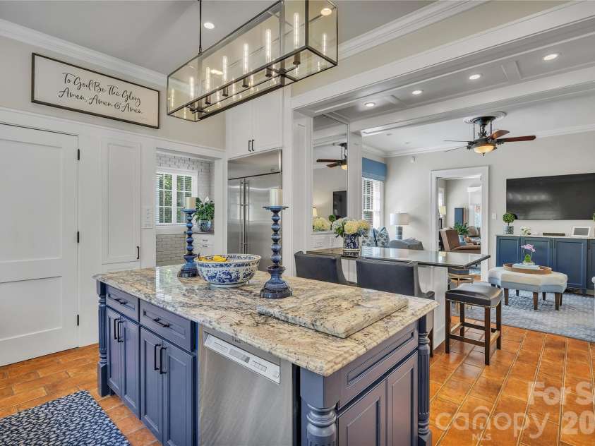 128 Colonial Drive, Salisbury, NC 28144.  MLS# CAR4381051, YatesRealty ID 23218. 