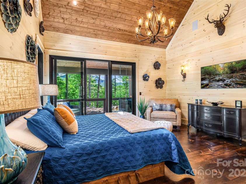 142 Brook Trout Trail, Cashiers, NC 28717.  MLS# CAR4313305, YatesRealty ID 2322. 