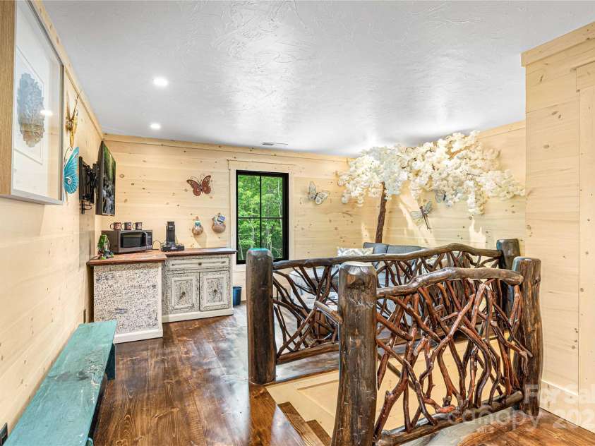 142 Brook Trout Trail, Cashiers, NC 28717.  MLS# CAR4313305, YatesRealty ID 2322. 