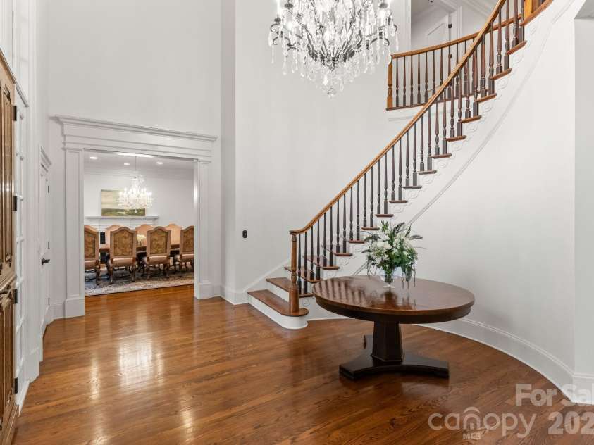 17429 Staysail Court, Cornelius, NC 28031.  MLS# CAR4337983, YatesRealty ID 2322. Front entry foyer