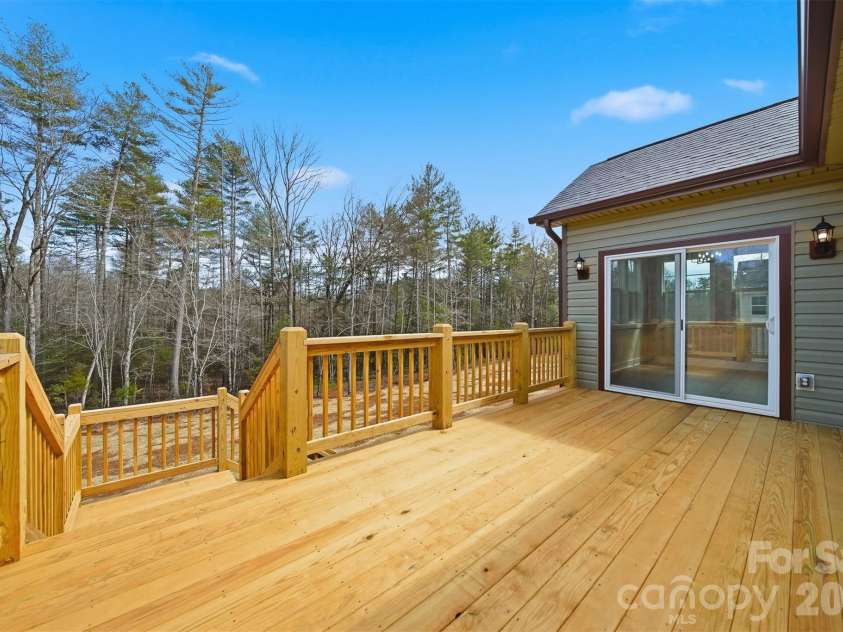 2426 Kimberly Avenue, Morganton, NC 28655.  MLS# CAR4346883, YatesRealty ID 23220. 