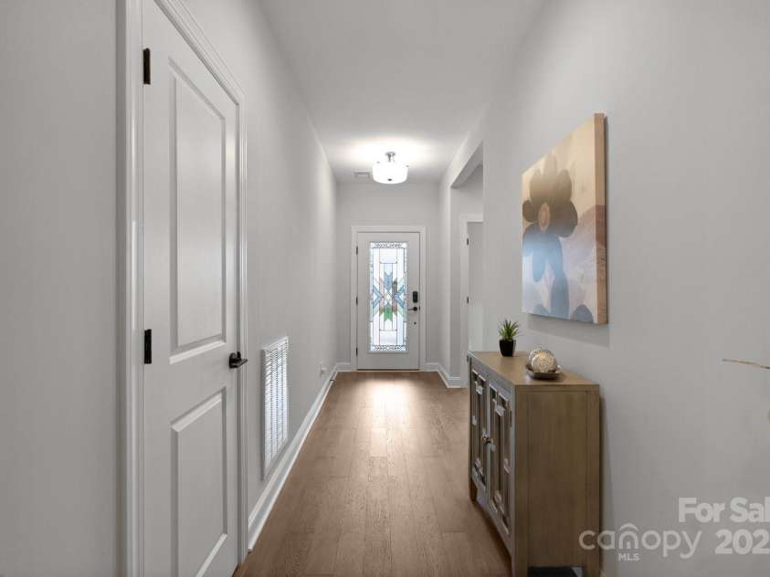 5003 Looking Glass Trail, Denver, NC 28037.  MLS# CAR4264168, YatesRealty ID 23220. 