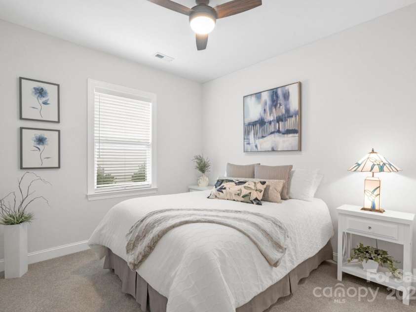 5003 Looking Glass Trail, Denver, NC 28037.  MLS# CAR4264168, YatesRealty ID 23220. 