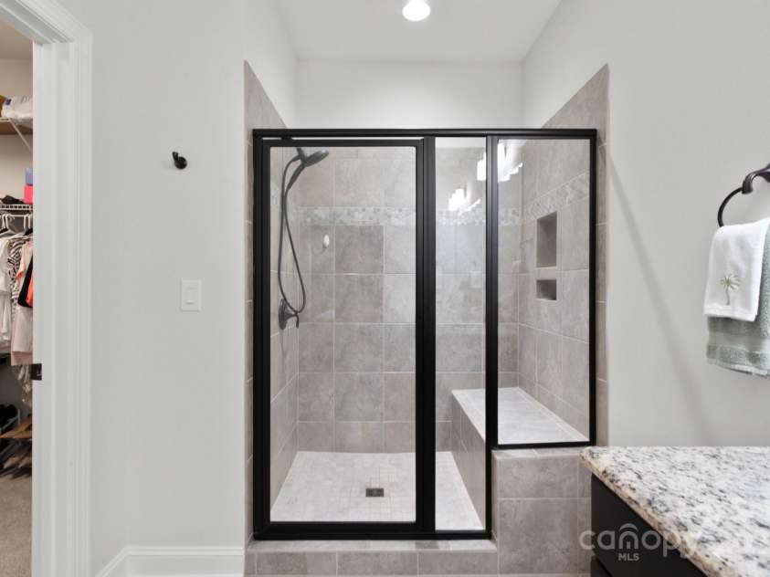 5003 Looking Glass Trail, Denver, NC 28037.  MLS# CAR4264168, YatesRealty ID 23220. 