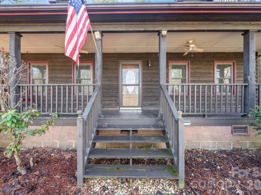 1481 Levi Lane, Lenoir, NC 28645.  MLS# CAR4356686, YatesRealty ID 23221. 
