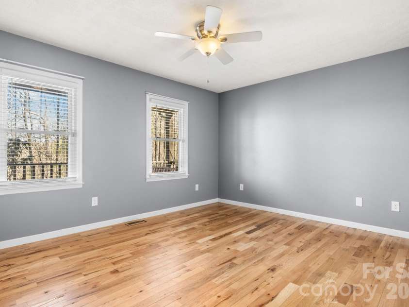 1481 Levi Lane, Lenoir, NC 28645.  MLS# CAR4356686, YatesRealty ID 23221. 