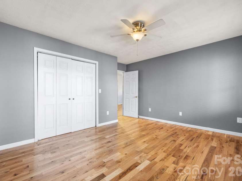1481 Levi Lane, Lenoir, NC 28645.  MLS# CAR4356686, YatesRealty ID 23221. 