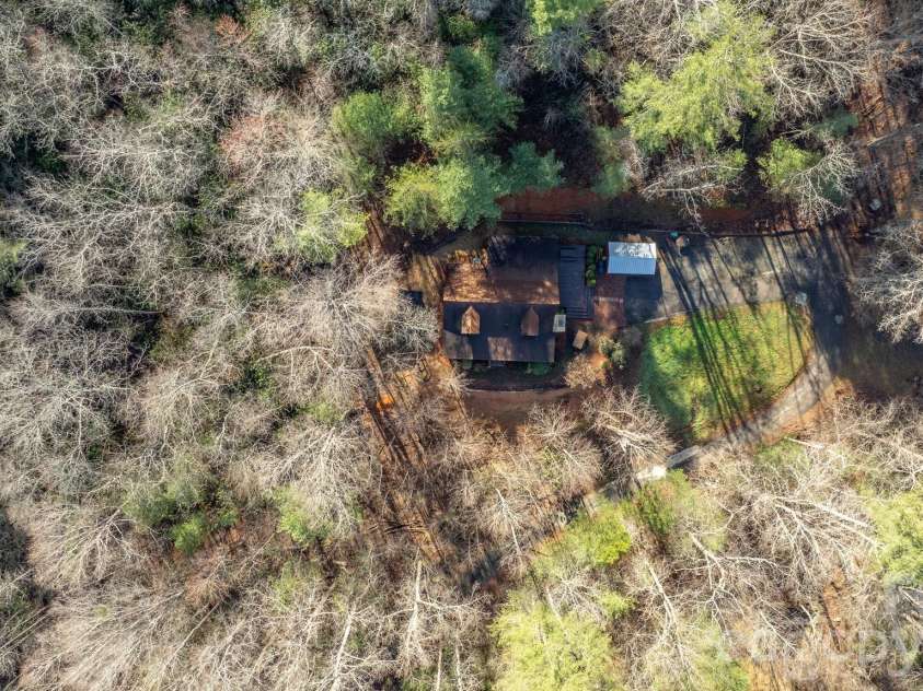 1481 Levi Lane, Lenoir, NC 28645.  MLS# CAR4356686, YatesRealty ID 23221. 