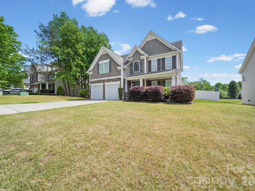 167 Ashlyn Creek Drive, Mooresville, NC 28115.  MLS# CAR4373557, YatesRealty ID 23222. 