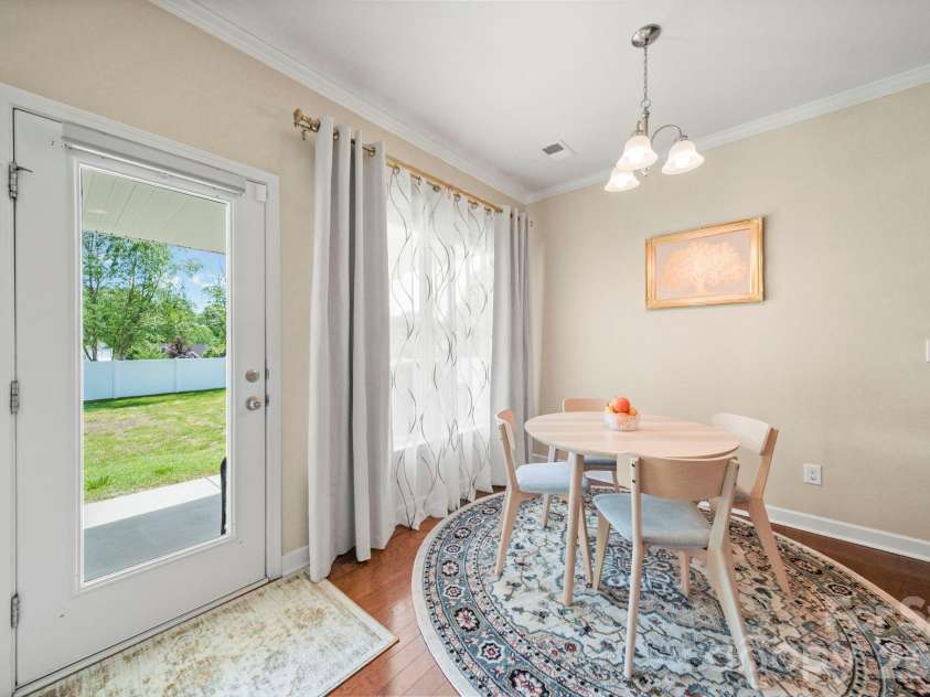 167 Ashlyn Creek Drive, Mooresville, NC 28115.  MLS# CAR4373557, YatesRealty ID 23222. 