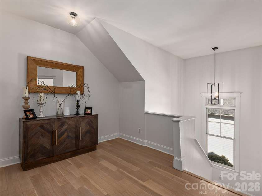 35 White Ash Drive, Asheville, NC 28803.  MLS# CAR4350897, YatesRealty ID 23223. 