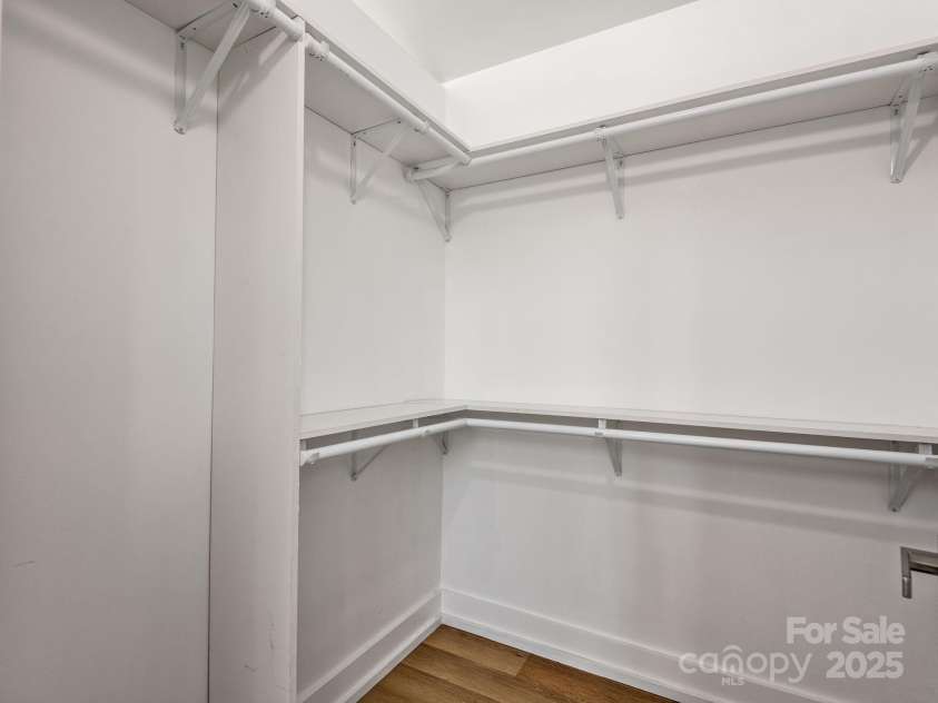 85 Fork Trail, Lake Toxaway, NC 28747.  MLS# CAR4259087, YatesRealty ID 23225. 