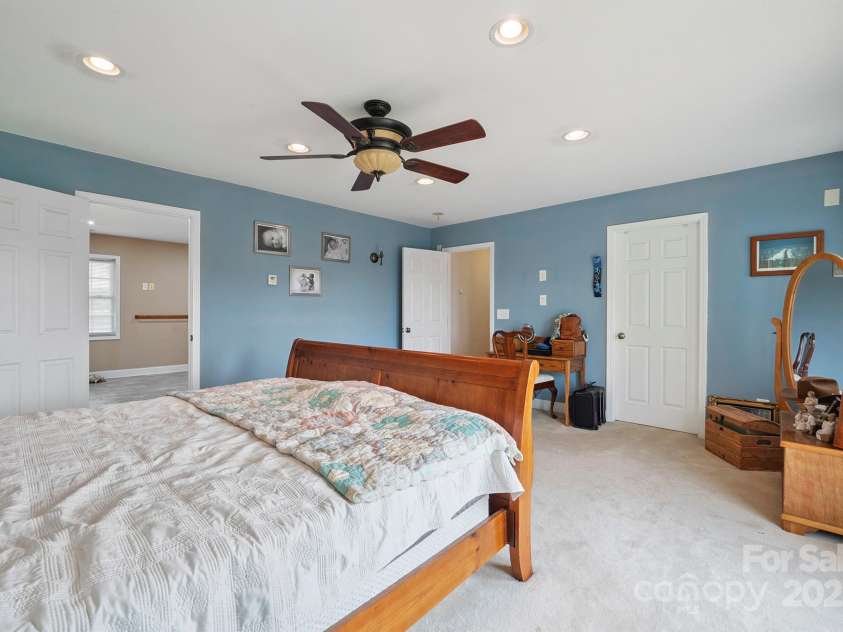 14411 Eastfield Road, Huntersville, NC 28078.  MLS# CAR4273593, YatesRealty ID 23226. 