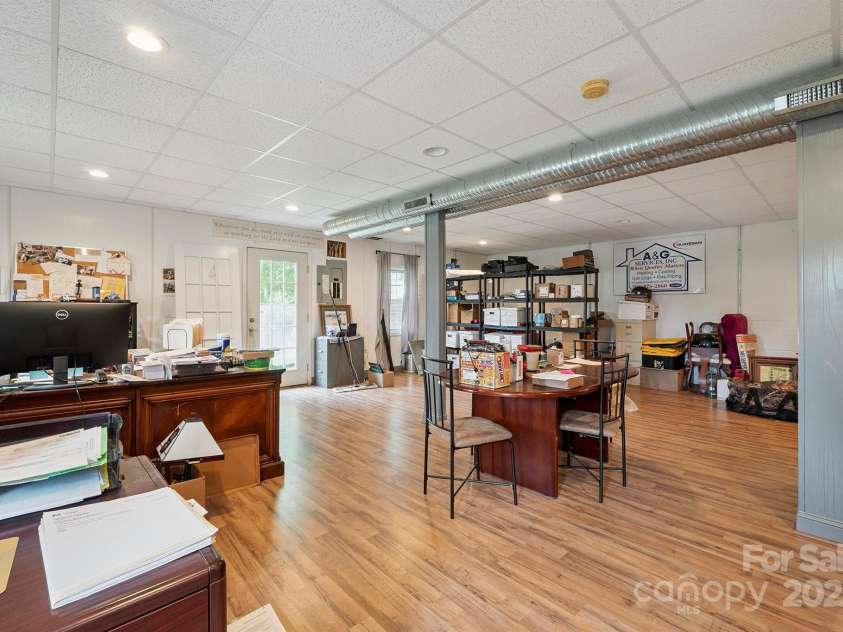 14411 Eastfield Road, Huntersville, NC 28078.  MLS# CAR4273593, YatesRealty ID 23226. 