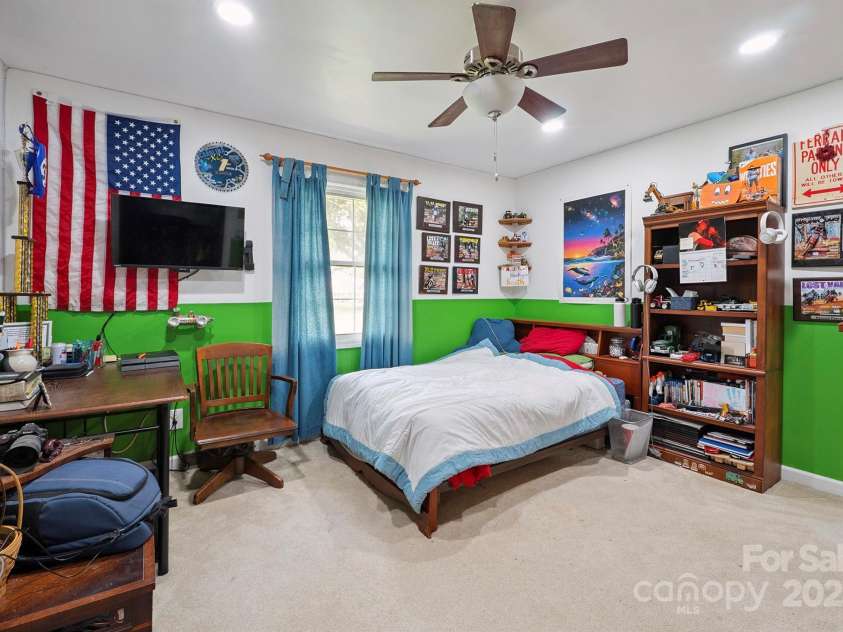 14411 Eastfield Road, Huntersville, NC 28078.  MLS# CAR4273593, YatesRealty ID 23226. Secondary bedroom