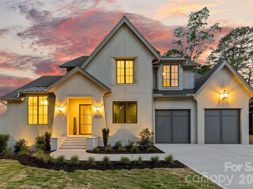 3526 Craig Avenue, Charlotte, NC 28211.  MLS# CAR4378596, YatesRealty ID 23226. Front Exterior